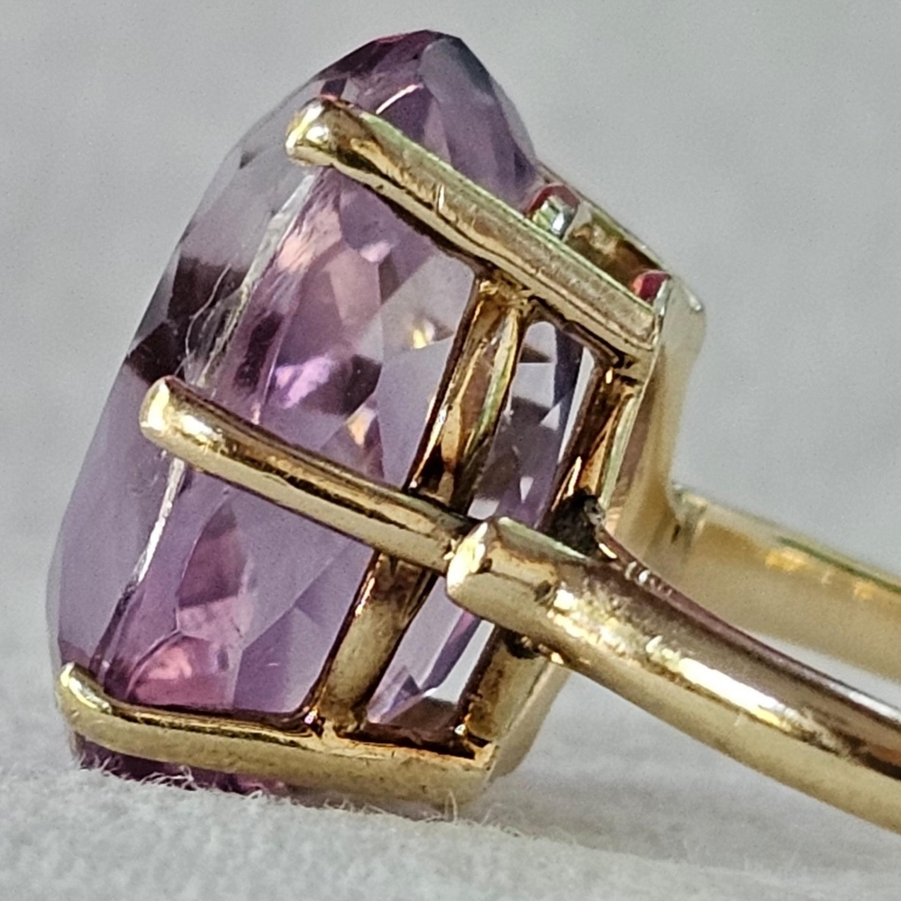14k Yellow Gold Large Oval Amethyst Solitaire Ring - Picture 9 of 13